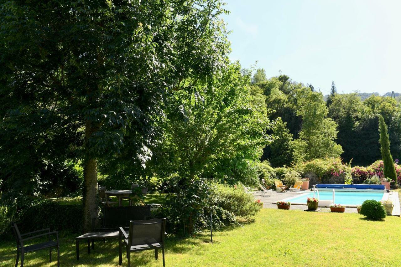 Bed and Breakfast La TULIPE SAUVAGE Bourdeaux Exterior foto